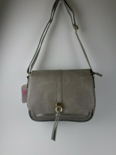 Nicole Brown - Schöne Handtasche mit Klappe